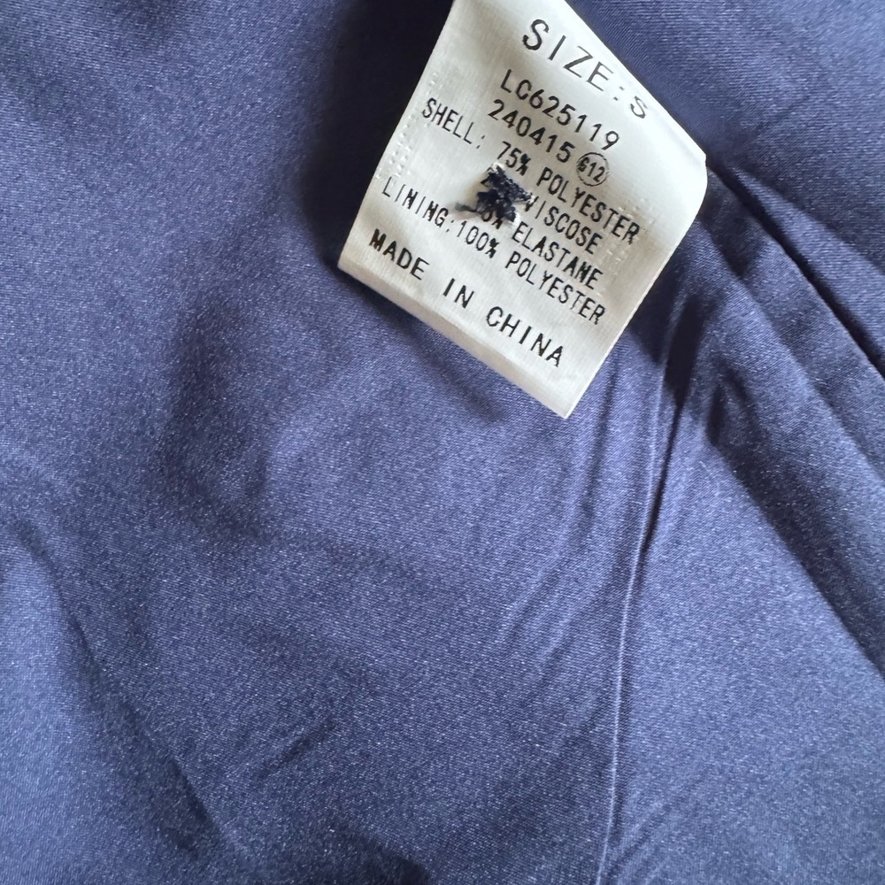 2 piece Women’s Navy Blazer and Pants Set - Picture 5 of 8